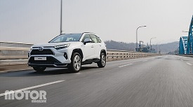 토요타 라브4 PHEV