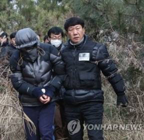 딸 시신 유기 현장검증한 친부