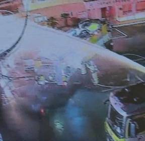 한순간 잿더미..울산 농수산물시장 큰불