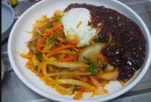서울식 잡채밥vs경상도식 잡채밥 이미지