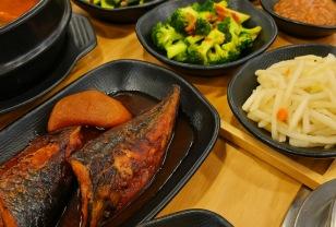 ️ 반찬 리필, 청국장, 솥밥, 고등어조림까지… 이 한 상이 만 원대라고요? 이미지