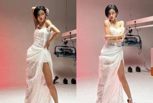 키 155cm? 믿기지 않는 비율에 한 달 10억 벌어들이는 여가수, 레이스 드레스룩 이미지