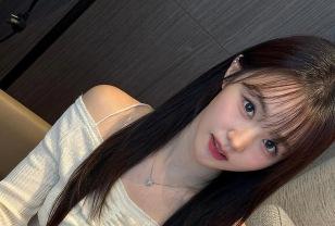 반짝반짝, 우아 나나의 ‘빛나는 눈동자’ 뷰티 무드에 시선 집중! 이미지