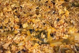 김치볶음밥에 '이것' 넣고 볶으세요! 풍미와 감칠맛이 배가 됩니다 이미지