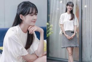 23살에 프로골퍼와 결혼, '아이 셋' 대학생 엄마!  173cm  여배우, 데일리룩 이미지