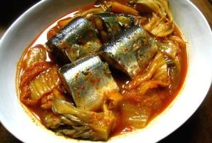 "이 반찬은 앞으로 작별입니다" 먹기만 해도 수명 3년 단축시키는 음식 이미지