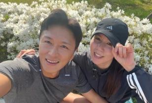 “진짜 멱살 잡고 병원 보냈다” 아내 덕분에 암 조기 발견한 진태현 이미지