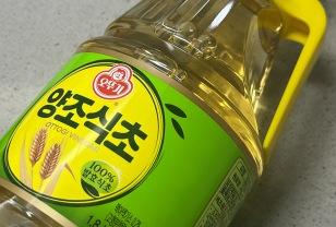 식초를 음식에만 넣지 마세요! 살림 고수가 알려준 식초 활용법 이미지