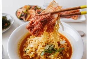 라면 전용 반찬 논란.jpg 이미지
