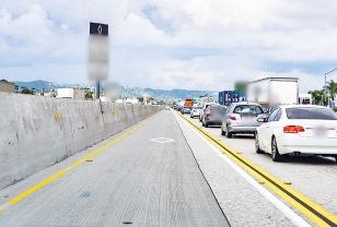 1차로 달렸다가 과태료 '55만 원 폭탄'.. 경찰 단속 선언에 운전자들 '비상' 이미지