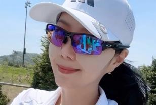 찾았다! 인생 라운딩 룩.. 10년 젊어보여 이미지