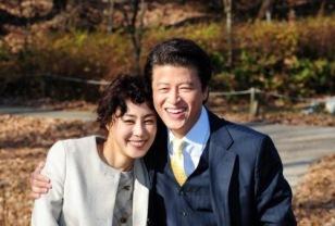 촬영장에서 왜 이렇게 호흡 잘맞나했더니 '결혼 30년차'였던 배우 부부 이미지
