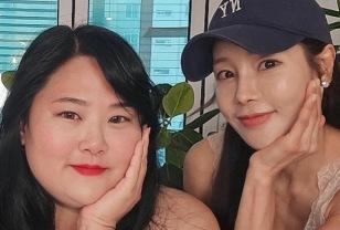 이혼 충격으로 "120kg에서 65kg를 빼고 엄청나게 예뻐졌다는" 여가수 이미지