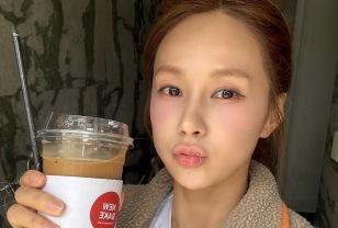 채연 맞아? 이렇게 이뻤다구? 46세에 이런 민낯 가능해? 이미지