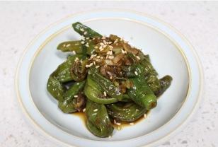 매일 '이 반찬' 먹으면 붓기를 싹다 없애줍니다. 이미지