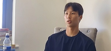 콘텐츠 썸네일
