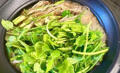 "이 나물" 잘못 씻으면 절대 안 돼요, 기생충 파티 됩니다 이미지