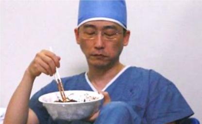 이국종 교수가 너무 지쳐 죽고 싶을 때 가졌던 마음가짐 "솔직히..." 이미지