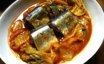 "이 반찬은 앞으로 작별입니다" 먹기만 해도 수명 3년 단축시키는 음식 이미지