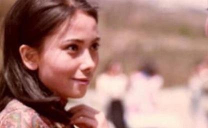 23살 연상 이혼남과 결혼한 여배우, 8살 차 의붓딸도 여배우라고? 이미지