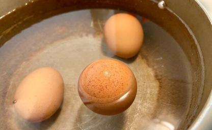 최고라는 아침 계란 "이렇게 삶으면 독보다 안 좋습니다" 이미지