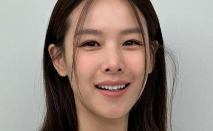 이혼하고 일상생활 힘들었는지 딸 데리고 한국 떠난 유명 배우 이미지