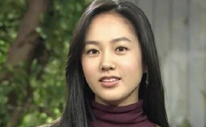 140억 저택 받고 20년째 시댁살이 한다는 재벌가와 결혼한 여배우의 최근 근황 이미지