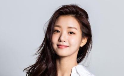 실제 왕족 후손이라는 사실 아무도 모르는 배우 이미지