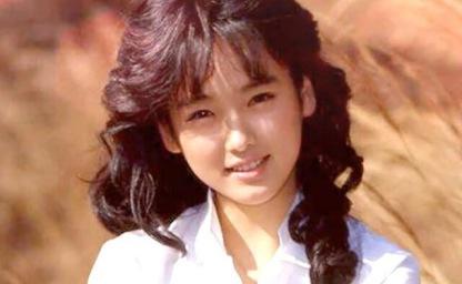 한국의 소피마르소라 불리었던 여배우, 정상에서 갑자기 사라진 이유 이미지