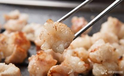 한국인들은 없어서 못 먹는데… 외국인들은 보자마자 기겁한다는 음식 7가지 이미지