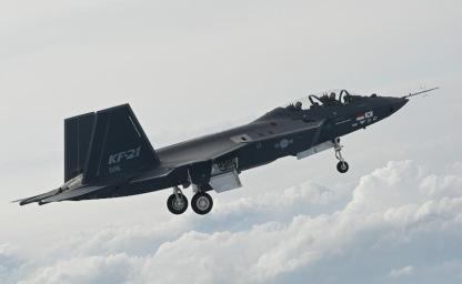 트럼프, KF-21 수출 금지 요청…F-35 판매에 영향? 이미지