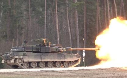 폴란드 VS 러시아 한국이 폴란드에 수출한 K-2PL 전차에 러시아 T-72M 전차 초토화 이미지