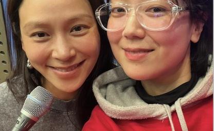 “둘이 자매였어?” 왜 이렇게 똑같이 눈이 예쁜가 했더니 알고보니 가족이였던 두 사람 이미지