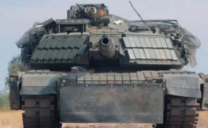 호주서 받은 M1A1 SA 에이브람스 전차 4km 밖에서도 러 전차 격파!! 이미지
