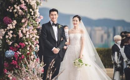 사귀기 전부터 전국민이 눈치챌정도로 손예진 좋아하는거 티났던 현빈 이미지