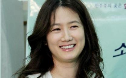 결혼 하루 전날 "남자친구의 나이 학력 전부다 속아서" 파혼 해버린 여배우 이미지