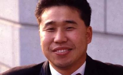 "암 수술날인데 아내는 골프쳤다.." 그날부로 이혼하고 텐트로 칩거해버린 7년 기러기아빠 이미지