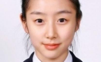 너무 예뻐 소녀시대 될 뻔했지만 데뷔 접고 떠났던 연습생 결국은 유명 배우랑 결혼 이미지
