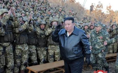 북한군은 결국 ‘총알받이’였다! 전세계 드러난 러시아 파병 북한군 실상 ‘충격’ 이미지
