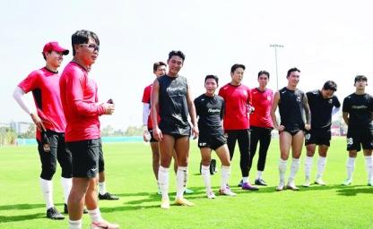 "전날 술 마시고 훈련 안 나가더니 명단 제외” 또 터진 태도 논란에 팬들 폭발한 사건 이미지
