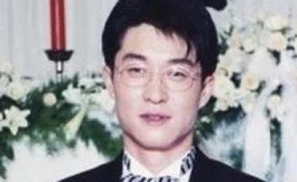 “유뷰남인 줄 알았는데” 곧 60살인데 혼자 사는게 편하다는 국민 배우의 진짜 사연 이미지