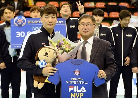 '전승 우승의 처음과 끝' 정의경, "MVP 부끄럽다" 말한 이유 