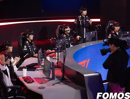 헤드라인 썸네일