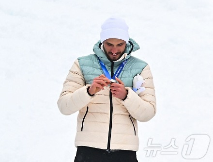 헤드라인 썸네일