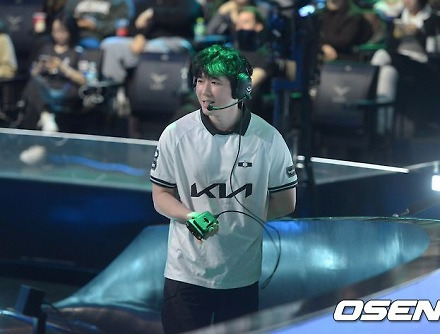 헤드라인 썸네일