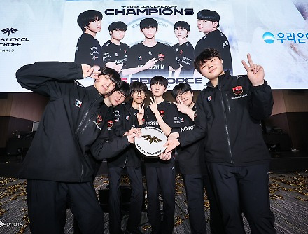 헤드라인 썸네일