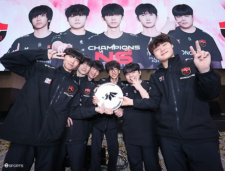 헤드라인 썸네일