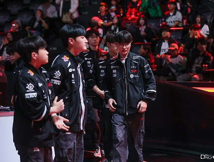 헤드라인 썸네일