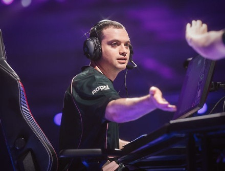 헤드라인 썸네일