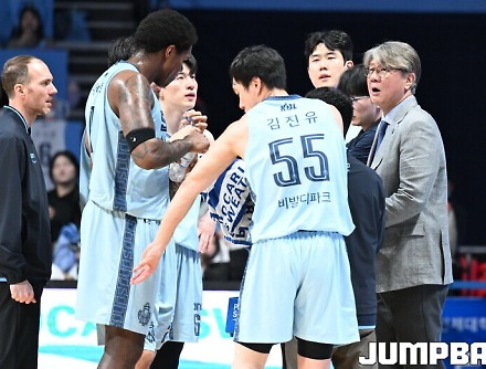 헤드라인 썸네일